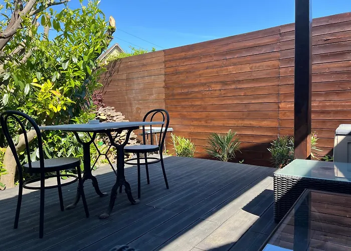 Studio Luxe + Jardin Et Terrasse