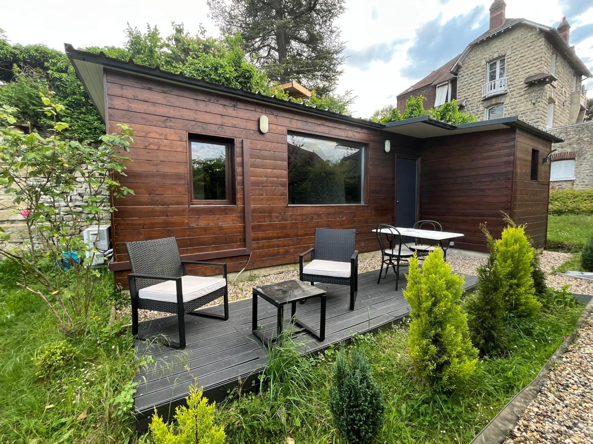 Luxe + Jardin Et Terrasse Casa vacanze Pontoise